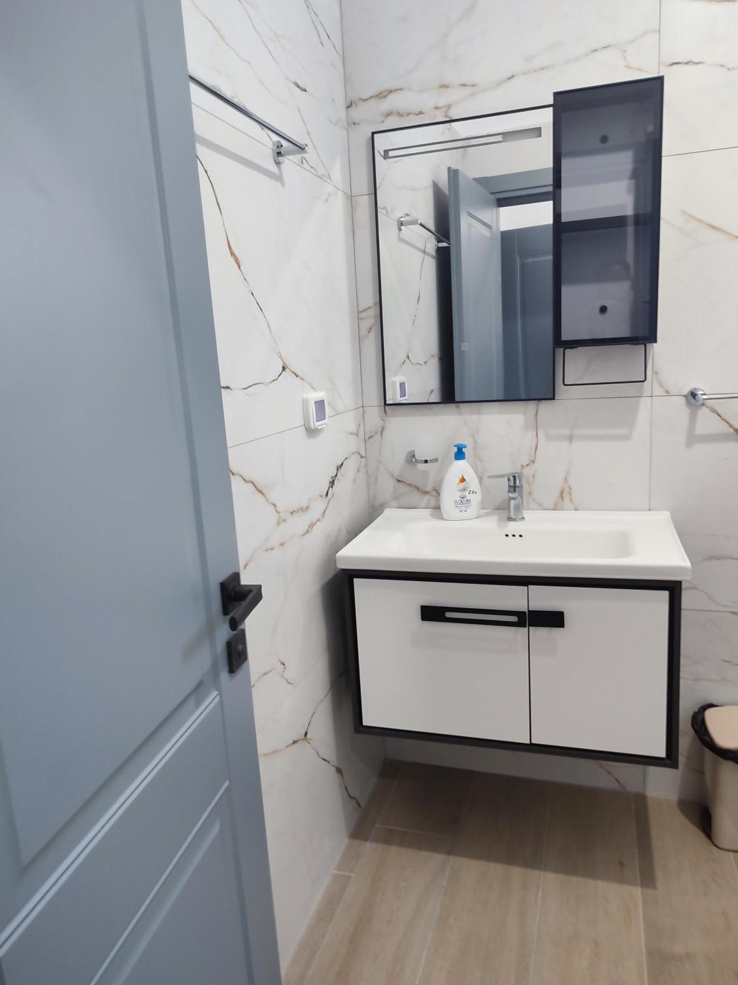 Petros Rooms Химар Стая снимка