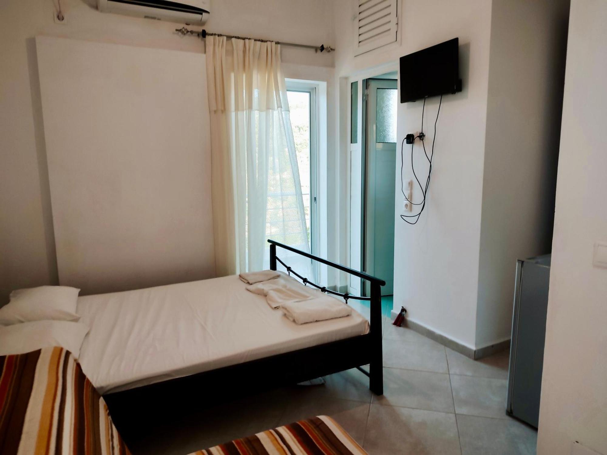 Petros Rooms Химар Екстериор снимка