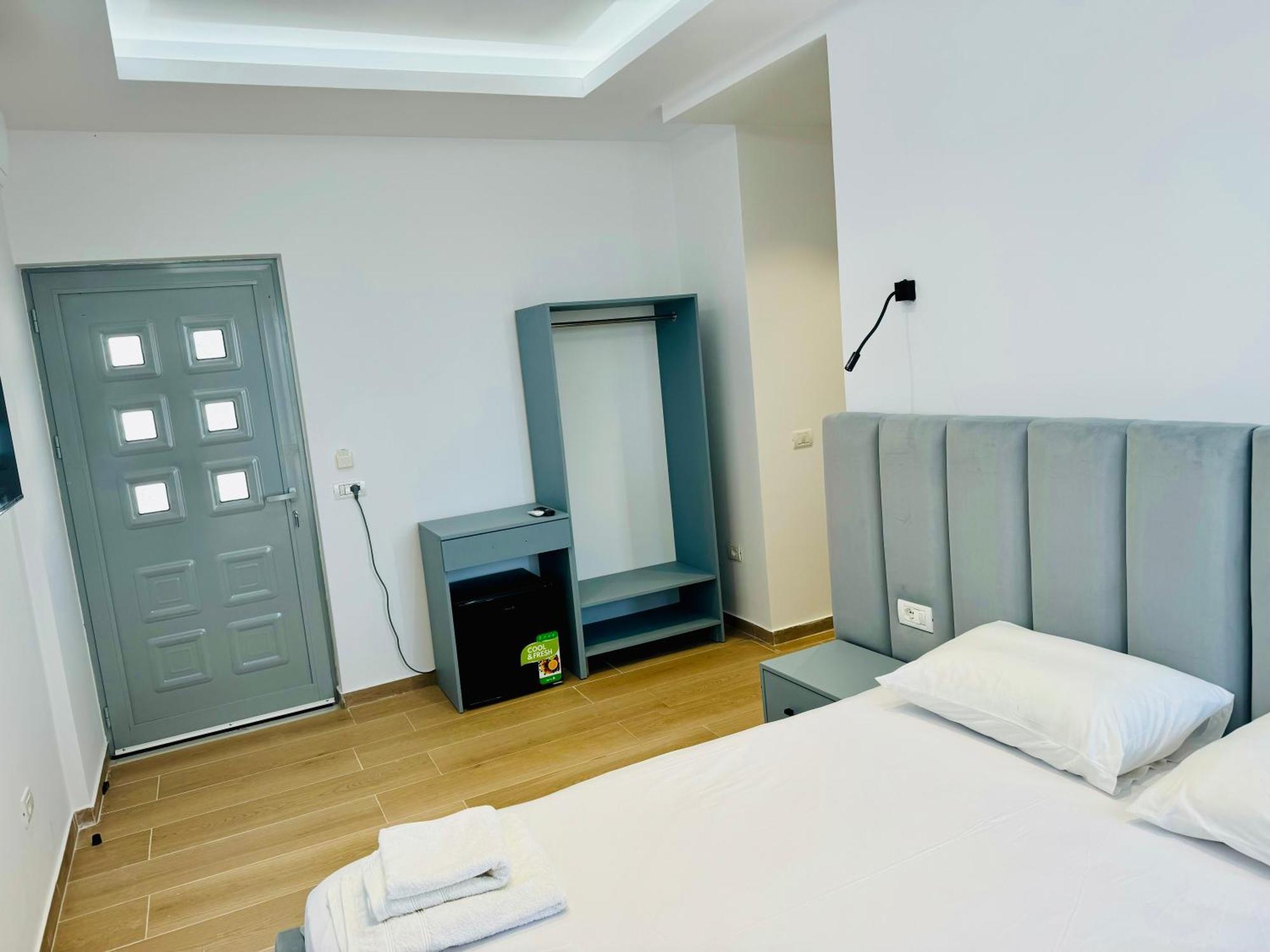 Petros Rooms Химар Екстериор снимка